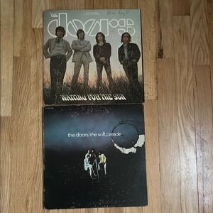 Vinyl Record Collection - Black